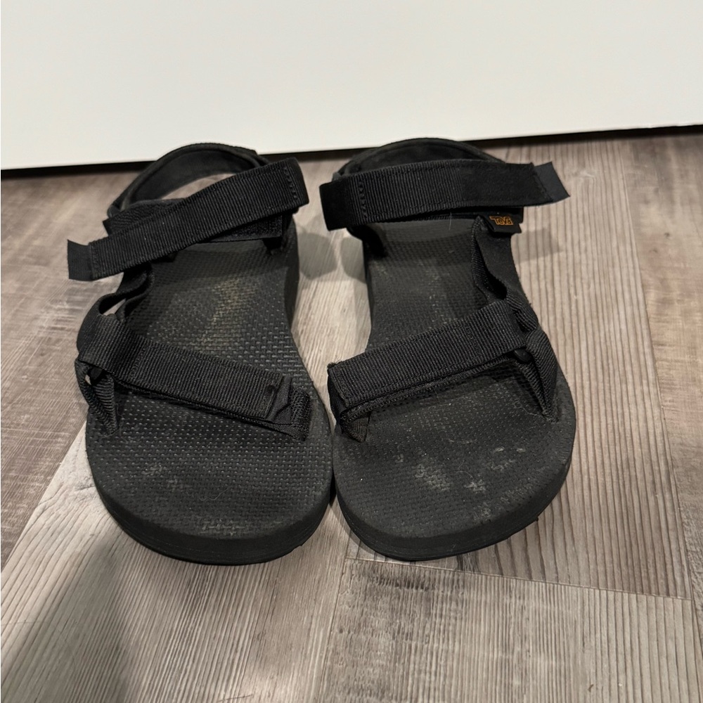 Teva Women’s Black Adjustable Sandals